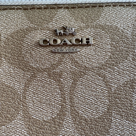 Coach Signature Zip Around Wallet - Picture 3 of 13